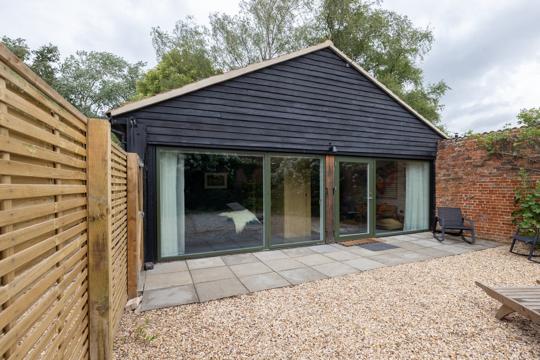 simply-c-photography-commercial-branding-photographer-dovisat-velfac-case-study-juliet-moore-15